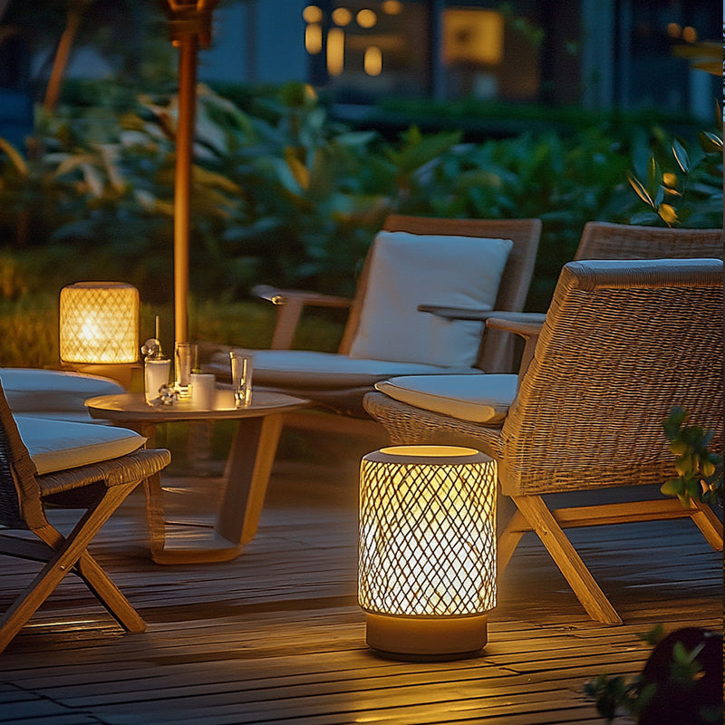 Rattan Weave Solar Outdoor Lantern Lamp